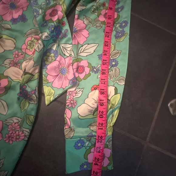 Dress - Picture 6 of 6